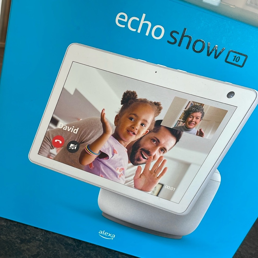 Alexa echo show 10